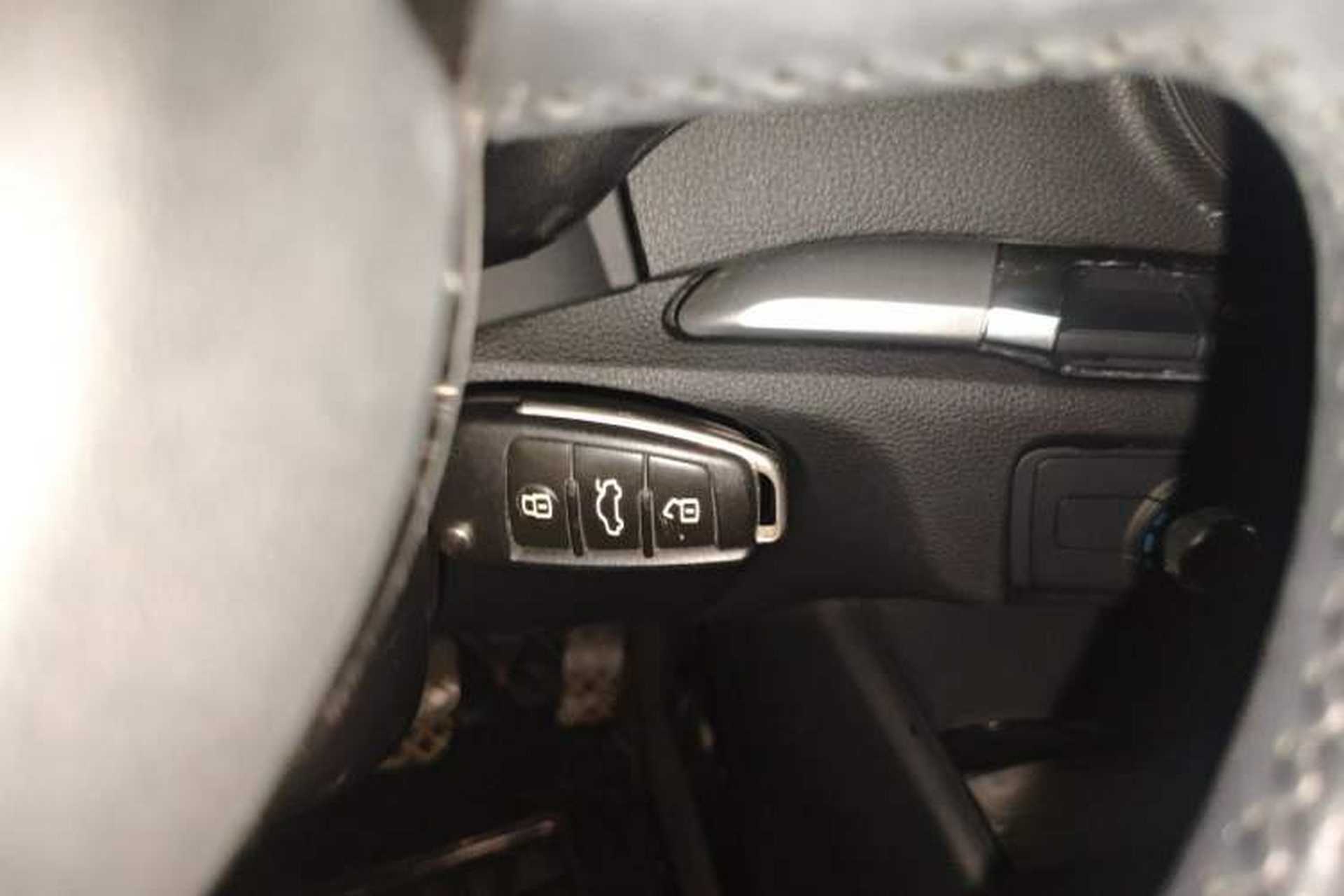 Used Audi A3 2016 Sportback 35 TFSI Ambition Edition Vehicle Key