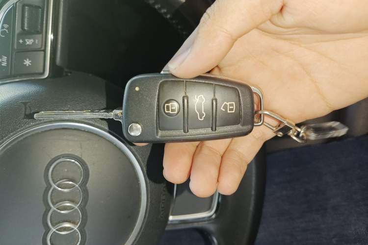 Used Audi A3 2016 Limousine 35 TFSI Style Edition Vehicle Key