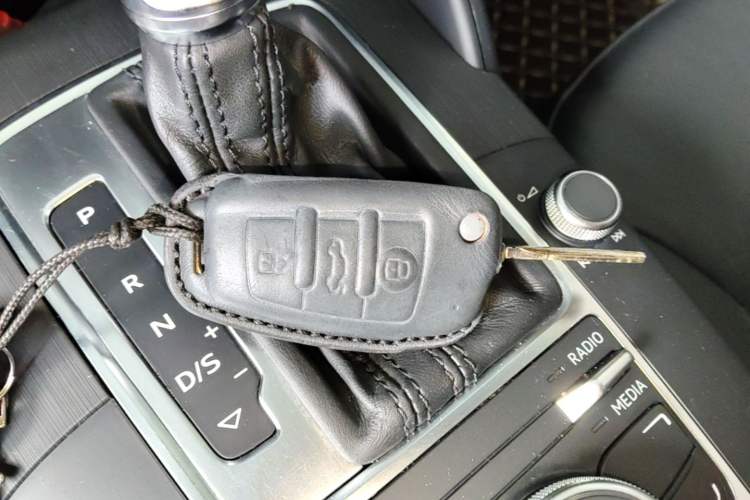 Used Audi A3 2016 Sportback 35 TFSI Style Edition Vehicle Key