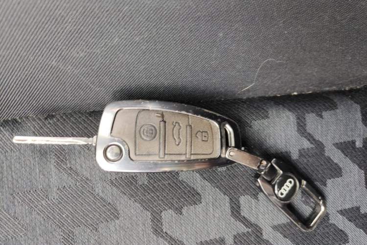 Used Audi A3 2016 Limousine 35 TFSI Prestige Edition Vehicle Key