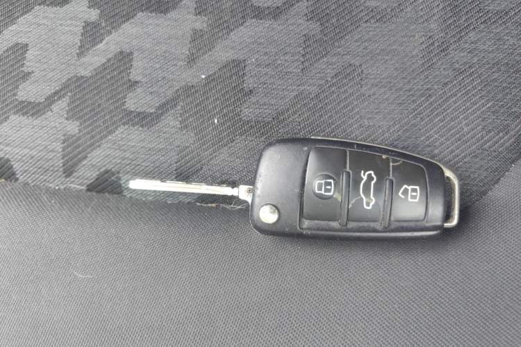 Used Audi A3 2016 Limousine 35 TFSI Ambition Edition Vehicle Key
