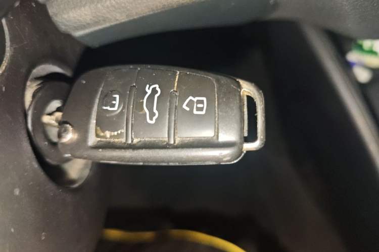 Used Audi A3 2016 Limousine 35 TFSI Style Edition Vehicle Key