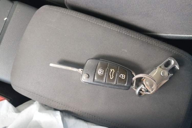 Used Audi A3 2016 Limousine 35 TFSI Prestige Edition Vehicle Key