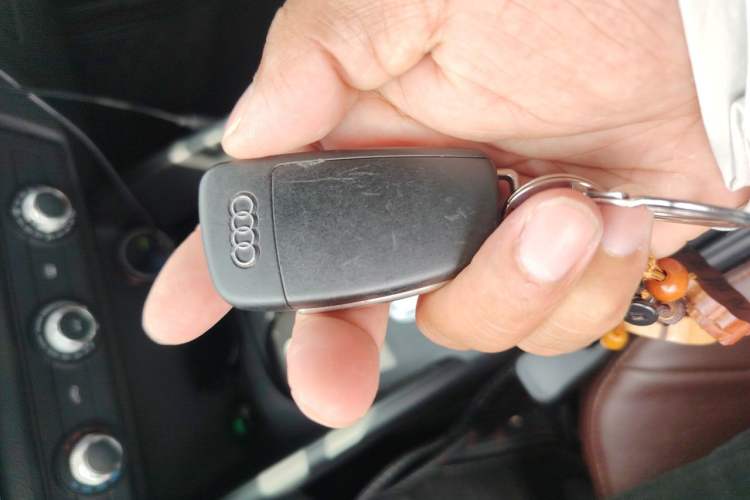 Used Audi A3 2016 Limousine 35 TFSI Ambition Edition Vehicle Key