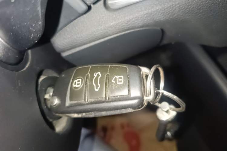 Used Audi A3 2016 Limousine 35 TFSI Style Edition Vehicle Key