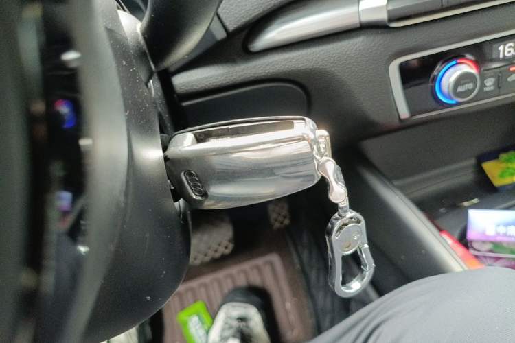 Used Audi A3 2016 Limousine 35 TFSI Style Edition Vehicle Key