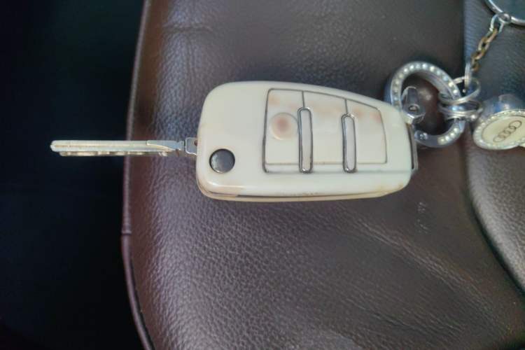 Used Audi A3 2016 Limousine 35 TFSI Style Edition Vehicle Key