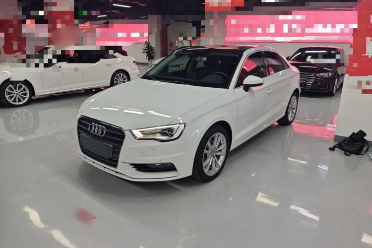Used Audi A3 2016 Limousine 35 TFSI Style Edition Guazi used car, China used car export, Used car for sale, Used cars, Cheapest cars for sale