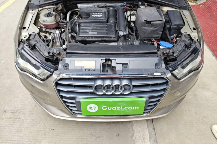 Used Audi A3 2016 Limousine 35 TFSI Ambition Edition Engine Bay