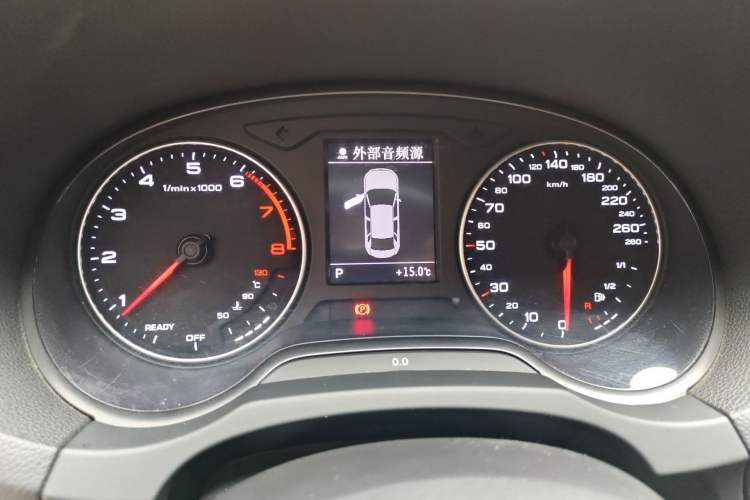 Used Audi A3 2016 Limousine 35 TFSI Ambition Edition Instrument Cluster