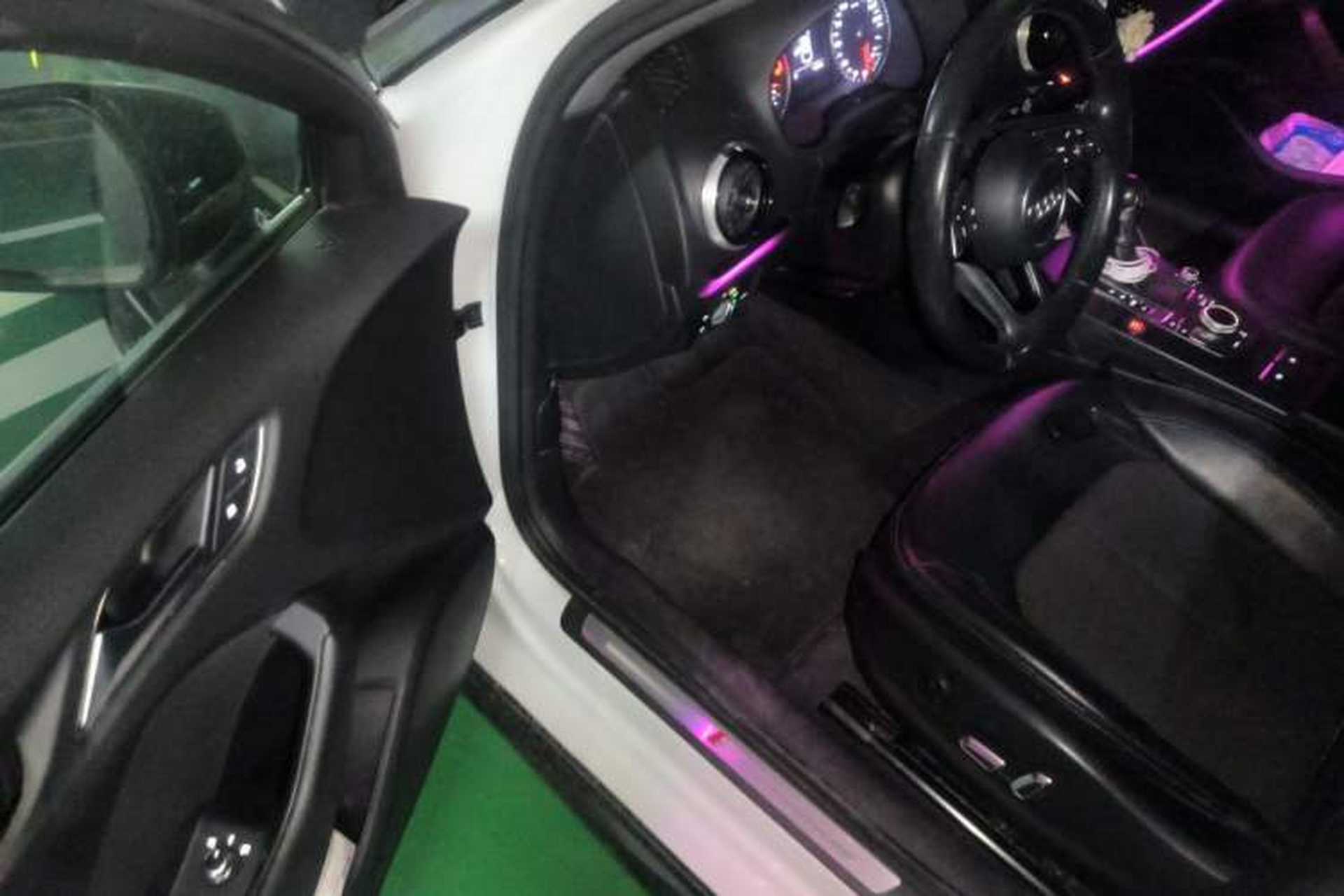 Used Audi A3 2017 Limousine 35 TFSI Fashion Model Driver Seat