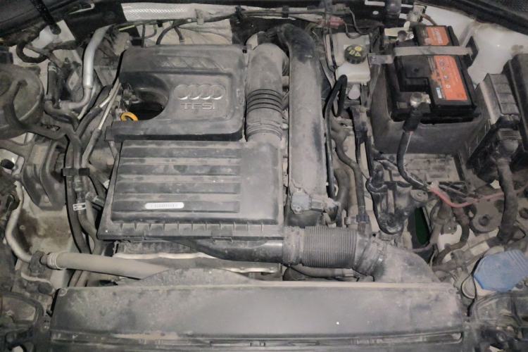Used Audi A3 2017 Limousine 35 TFSI Fashion Model Engine Bay