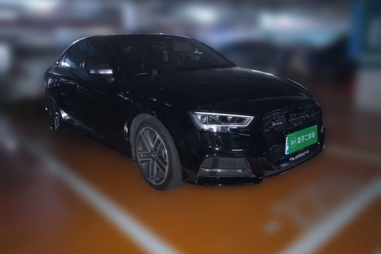 Used Audi A3 2017 Limousine 35 TFSI Sport Edition Front Right 45 Deg