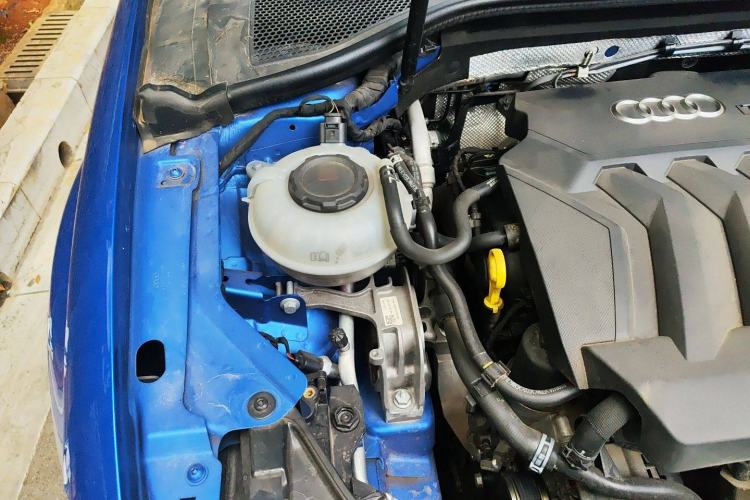 Used Audi A3 2017 Cabriolet 40 TFSI Engine Bay Right