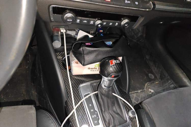 Used Audi A3 2017 Cabriolet 40 TFSI Gear Lever