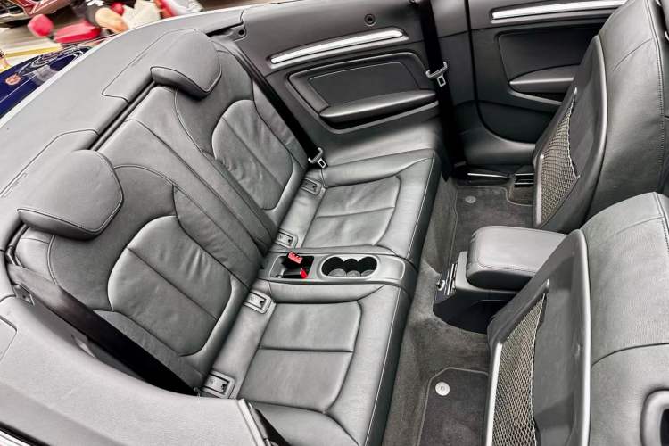 Used Audi A3 2017 Cabriolet 40 TFSI Interior 2
