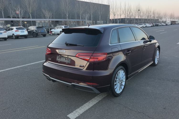 Used Audi A3 2017 Sportback 35 TFSI Fashion Model Exterior 3