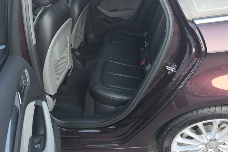Used Audi A3 2017 Sportback 35 TFSI Fashion Model Interior 1