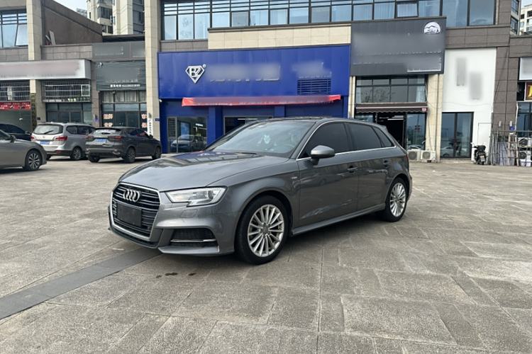 Used Audi A3 2017 Sportback 35 TFSI Fashion Model Exterior 7