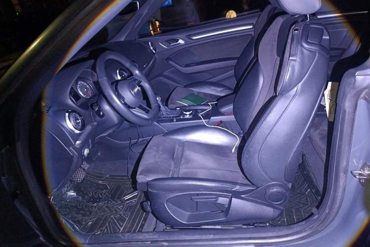 Used Audi A3 2017 Cabriolet 40 TFSI Left Front Seat