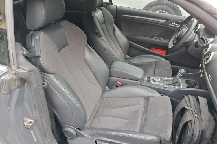 Used Audi A3 2017 Cabriolet 40 TFSI Right Front Seat