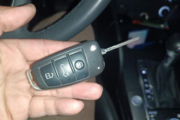 Used Audi A3 2017 Cabriolet 40 TFSI Vehicle Key