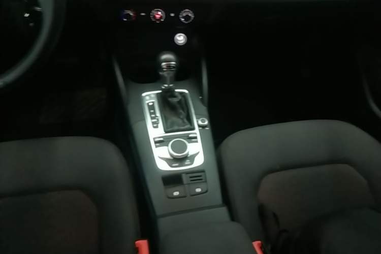 Used Audi A3 2017 Sportback 35 TFSI Ambition Edition Gear Lever