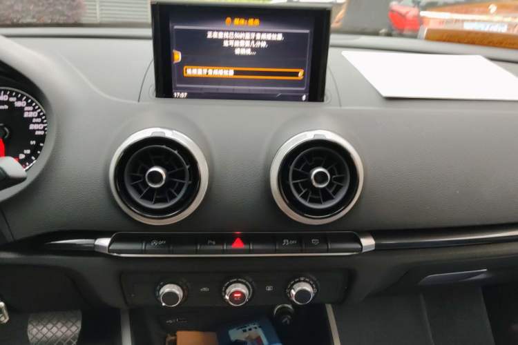 Used Audi A3 2017 Sportback 35 TFSI Fashion Model Audio And AC Panel