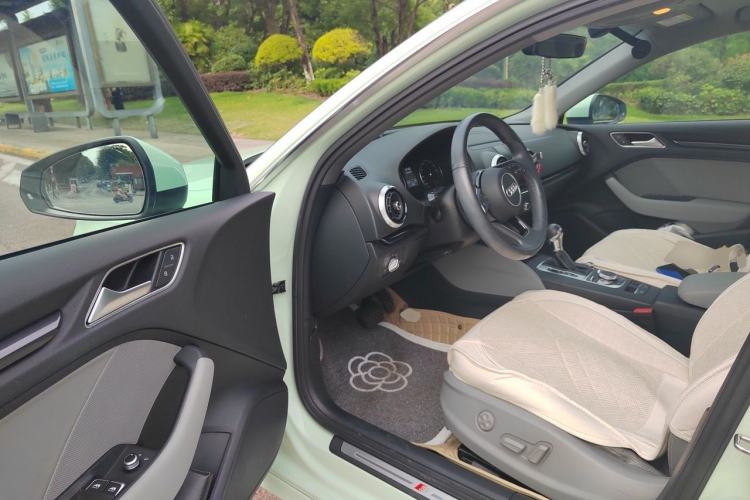 Used Audi A3 2017 Sportback 35 TFSI Fashion Model Driver Seat