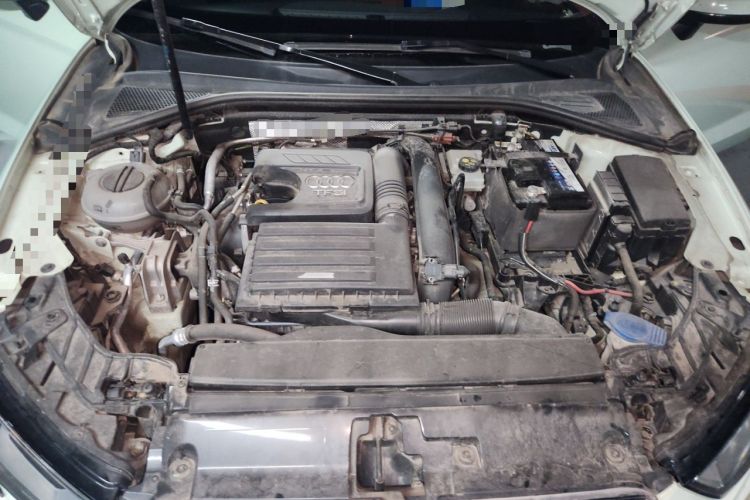 Used Audi A3 2017 Limousine 35 TFSI Fashion Model Engine Bay