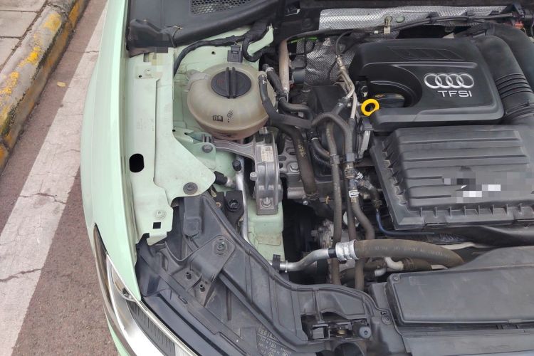 Used Audi A3 2017 Sportback 35 TFSI Fashion Model Engine Bay Right