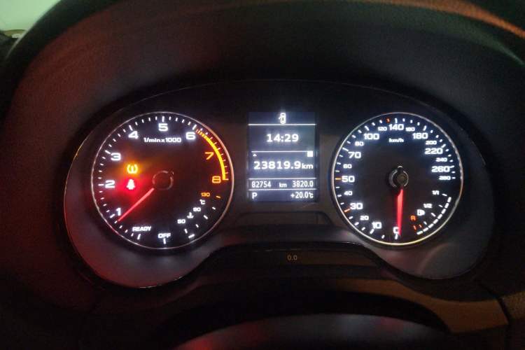 Used Audi A3 2017 Limousine 35 TFSI Fashion Model Instrument Cluster