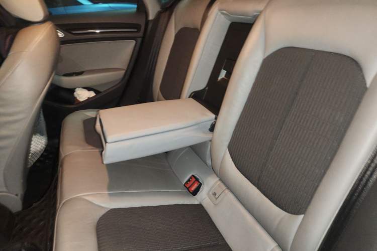 Used Audi A3 2017 Limousine 35 TFSI Fashion Model Left Rear Seat