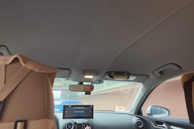 Used Audi A3 2017 Limousine 35 TFSI Ambition Edition Headliner