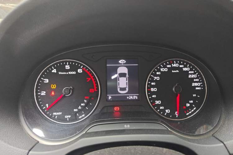Used Audi A3 2017 Limousine 35 TFSI Ambition Edition Instrument Cluster