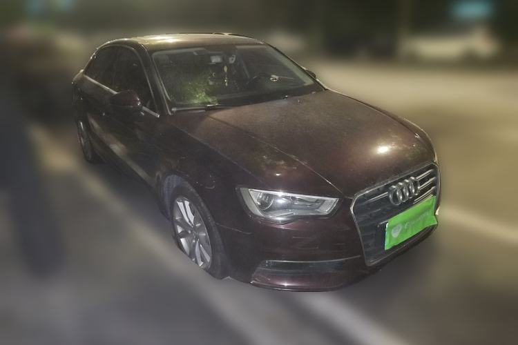Used Audi A3 2017 Limousine 35 TFSI Style Edition Front Right 45 Deg