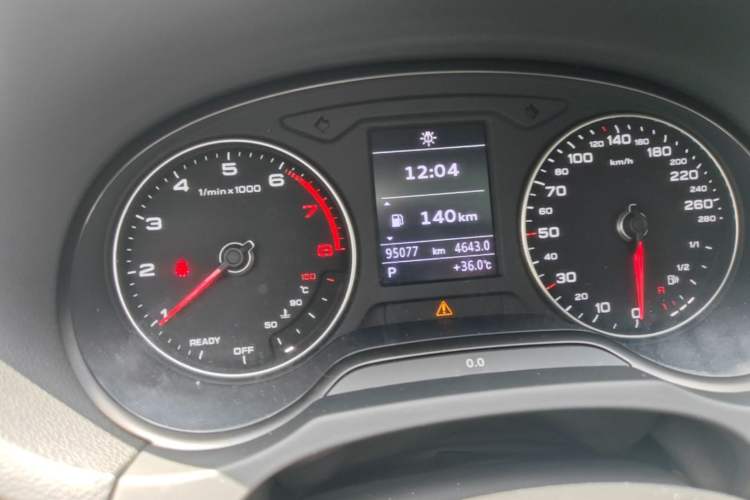 Used Audi A3 2017 Limousine 35 TFSI Ambition Edition Odometer Close Up
