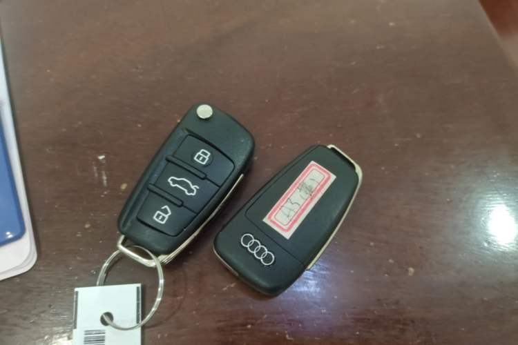 Used Audi A3 2017 Limousine 35 TFSI Ambition Edition Vehicle Key