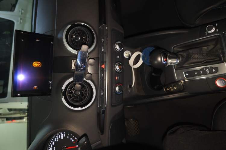 Used Audi A3 2017 Sportback 35 TFSI Fashion Model Audio And AC Panel