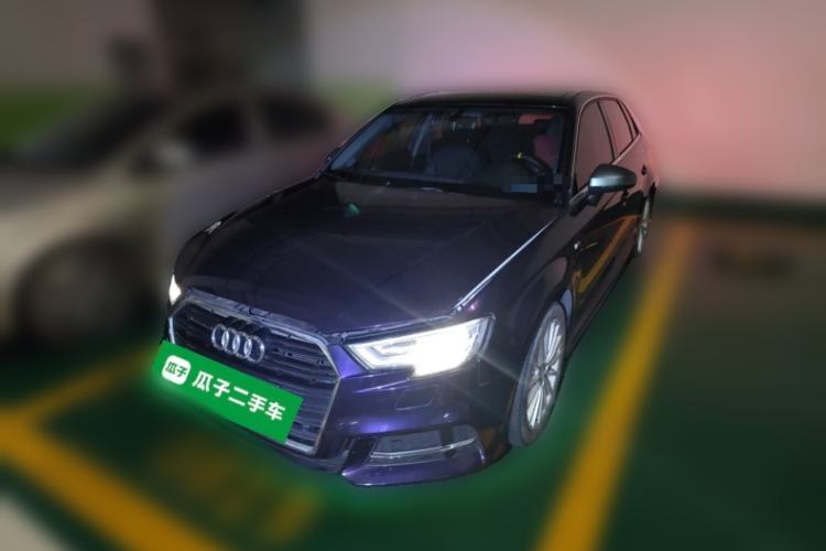 Used Audi A3 2017 Sportback 35 TFSI Fashion Model Guazi used car, China used car export, Used car for sale, Used  cars, Cheapest cars for sale