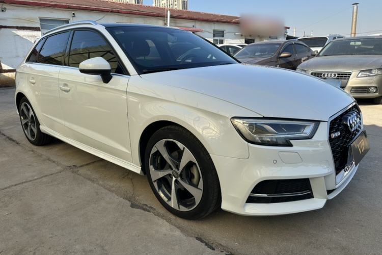 Used Audi A3 2017 Sportback 35 TFSI Sport Edition Exterior 4