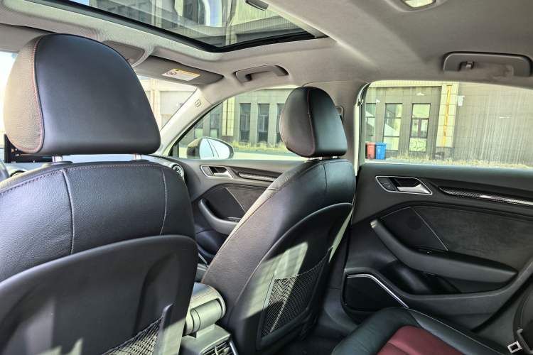 Used Audi A3 2017 Limousine 40 TFSI Style Edition Interior 12