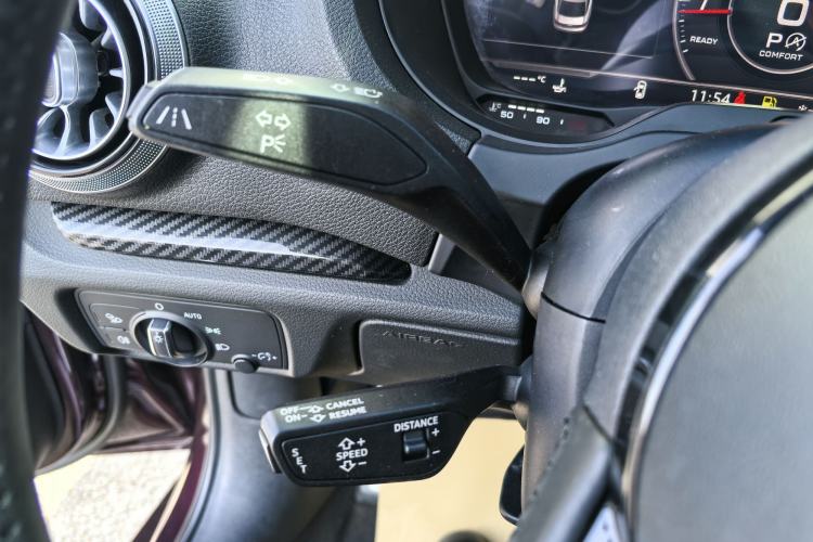 Used Audi A3 2017 Limousine 40 TFSI Style Edition Interior 6