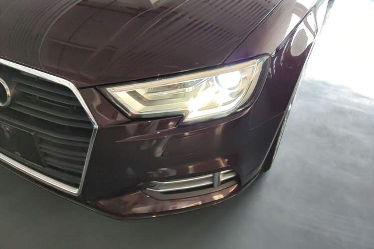 Used Audi A3 2017 Limousine 35 TFSI Ambition Edition Left Front Headlight