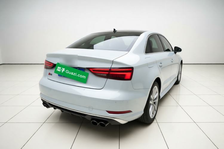 Used Audi A3 2017 Limousine 35 TFSI Ambition Edition Rear Right 45 Deg