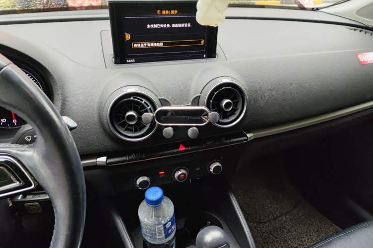 Used Audi A3 2017 Sportback 35 TFSI Ambition Edition Audio And AC Panel
