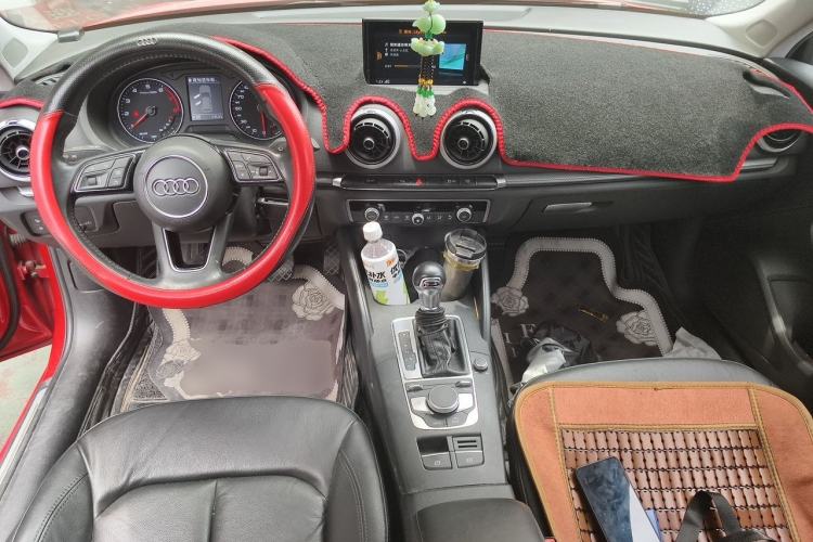 Used Audi A3 2017 Sportback 35 TFSI Style Edition Center Console