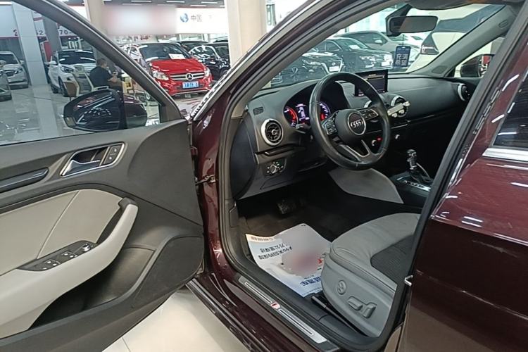 Used Audi A3 2017 Sportback 35 TFSI Fashion Model Driver Seat