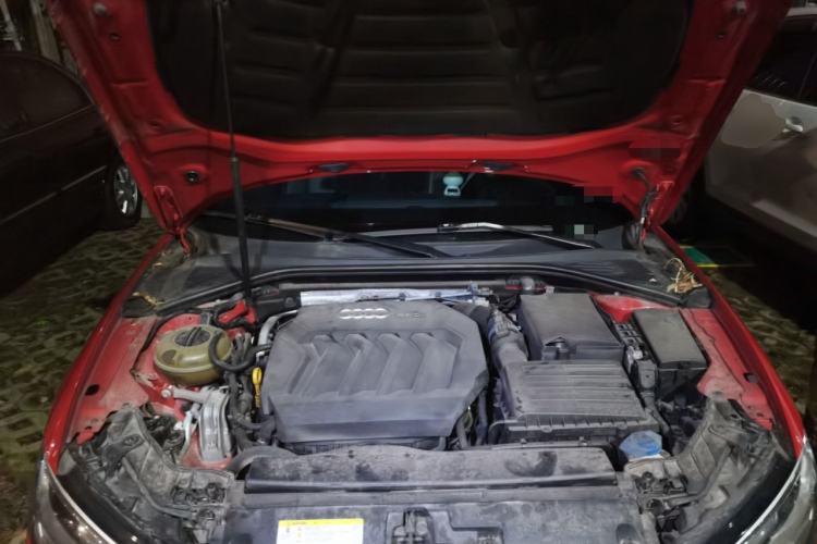 Used Audi A3 2017 Limousine 40 TFSI Style Edition Engine Bay