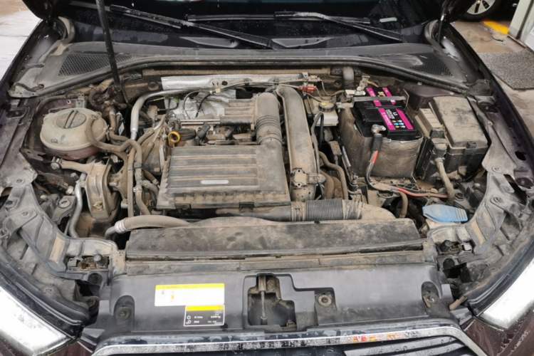 Used Audi A3 2017 Limousine 35 TFSI Fashion Model Engine Bay